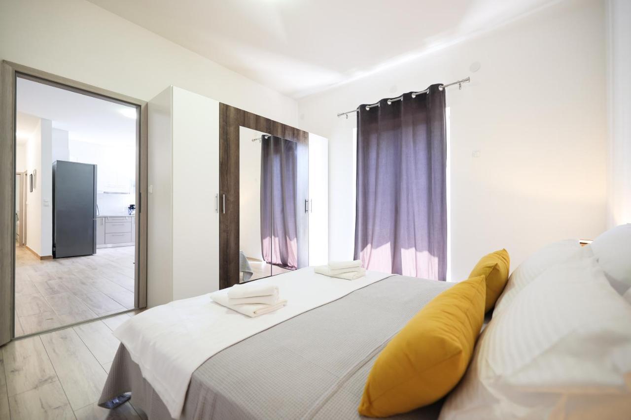 Mathilda'S Apartment Zadar Buitenkant foto