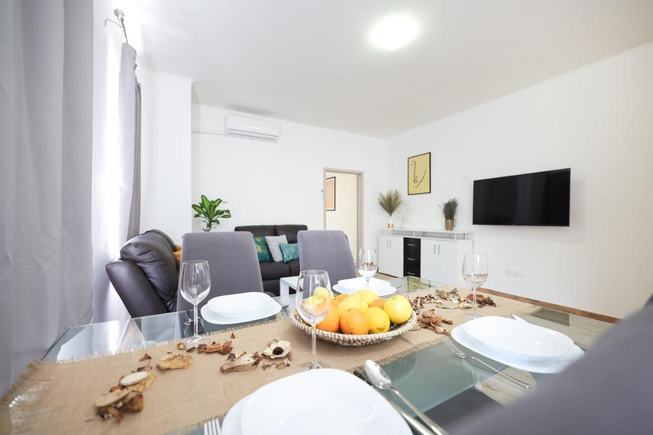 Mathilda'S Apartment Zadar Buitenkant foto